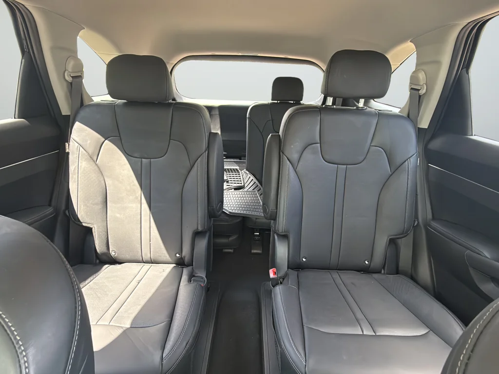 Certified Used 2025 Black Kia EX image 29
