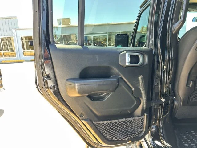 Used 2019 Black Jeep Unlimited Rubicon image 20