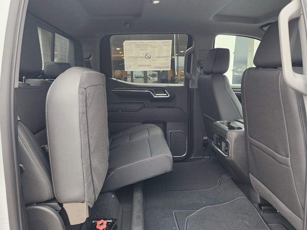 2026 GMC Sierra 1500 SLT - Photo 44