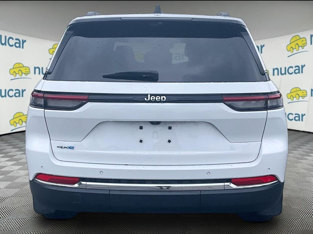 Used 2023 White Jeep 4xe image 3
