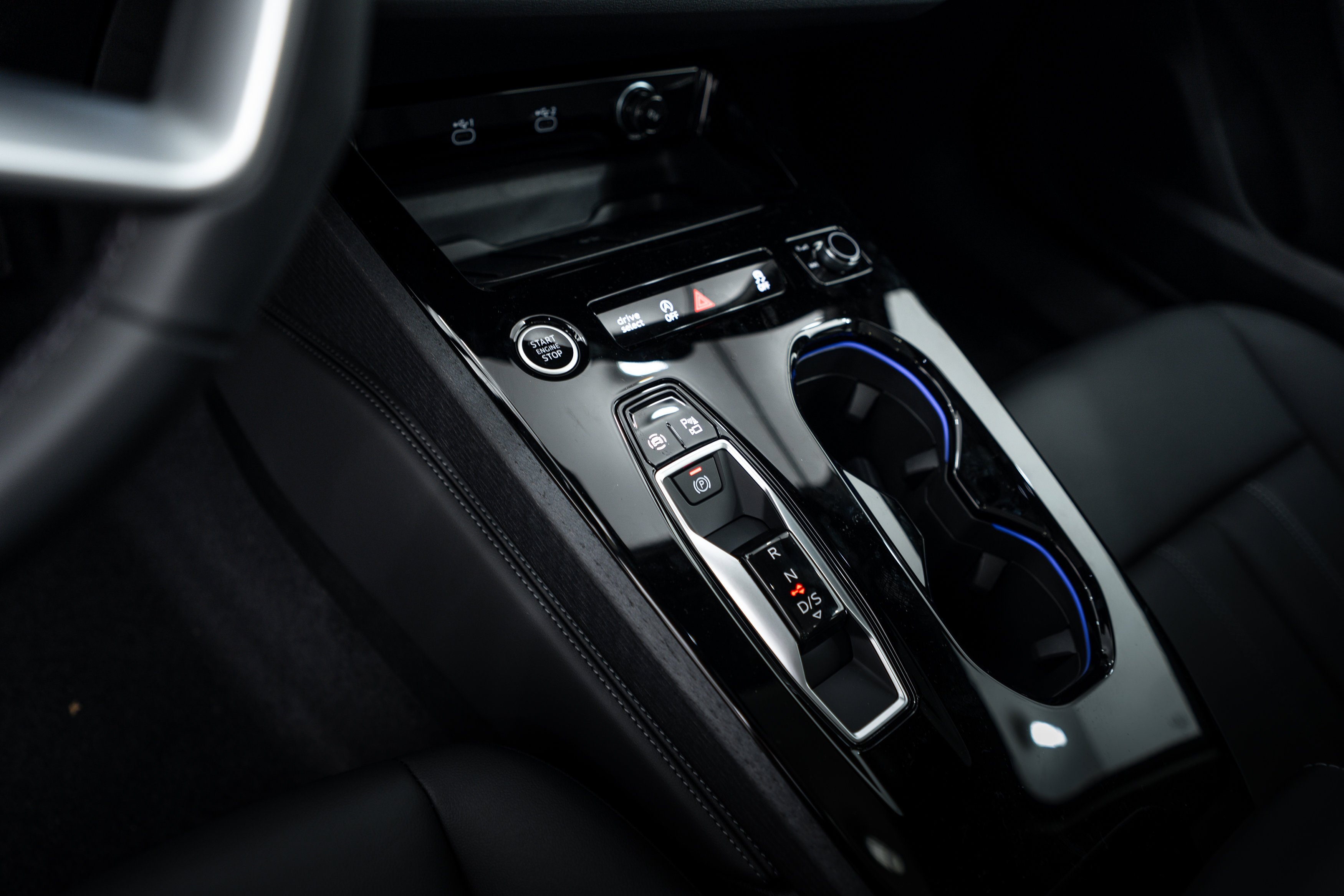 New 2026 Daytona Gray Audi Premium image 11