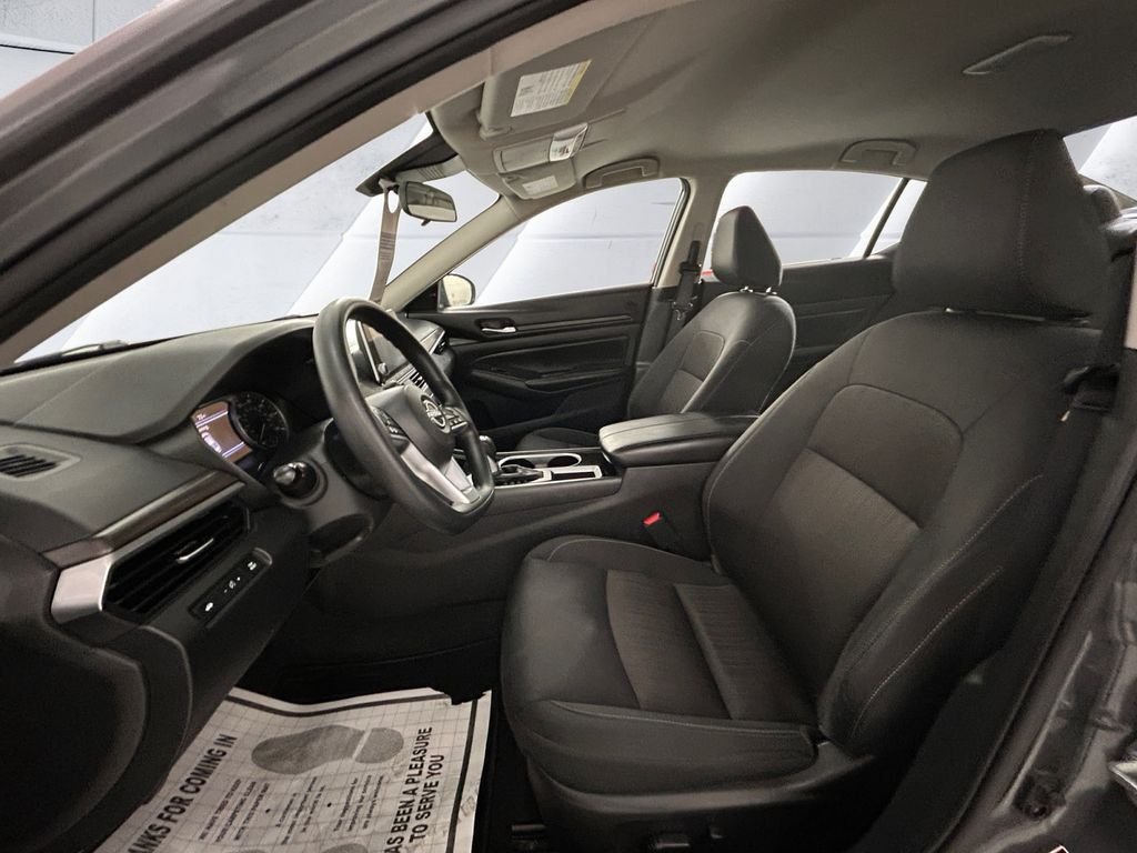 Used 2024 Gray Nissan 2.5 SV image 7