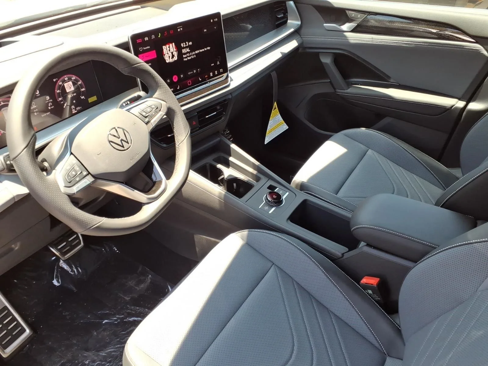 New 2026 Opal White Pearl Volkswagen 2.0T SE image 16