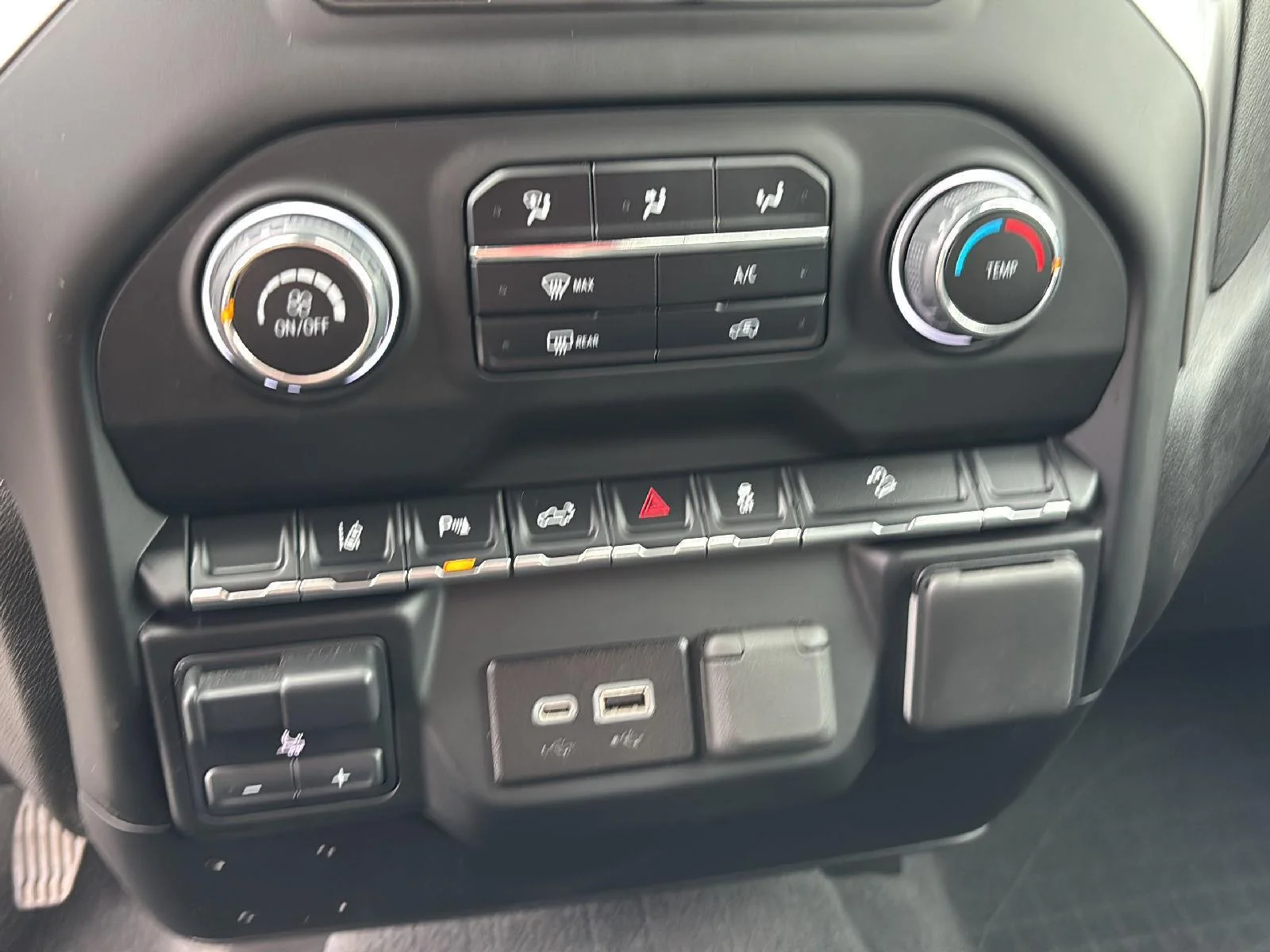 Used 2024 Summit White Chevrolet Custom image 28