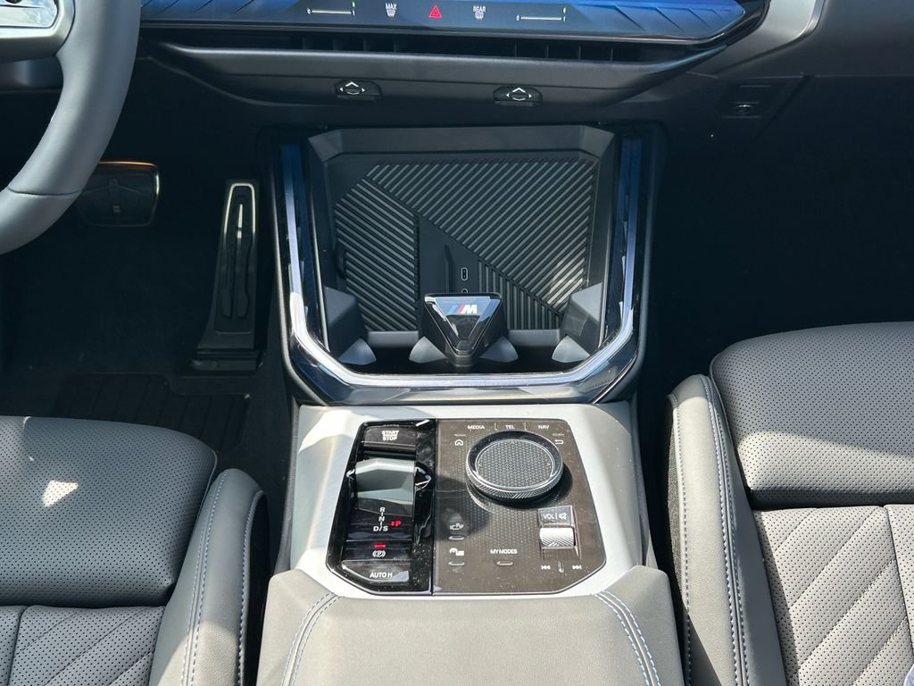 New 2026 Alpine White BMW 30 xDrive image 27