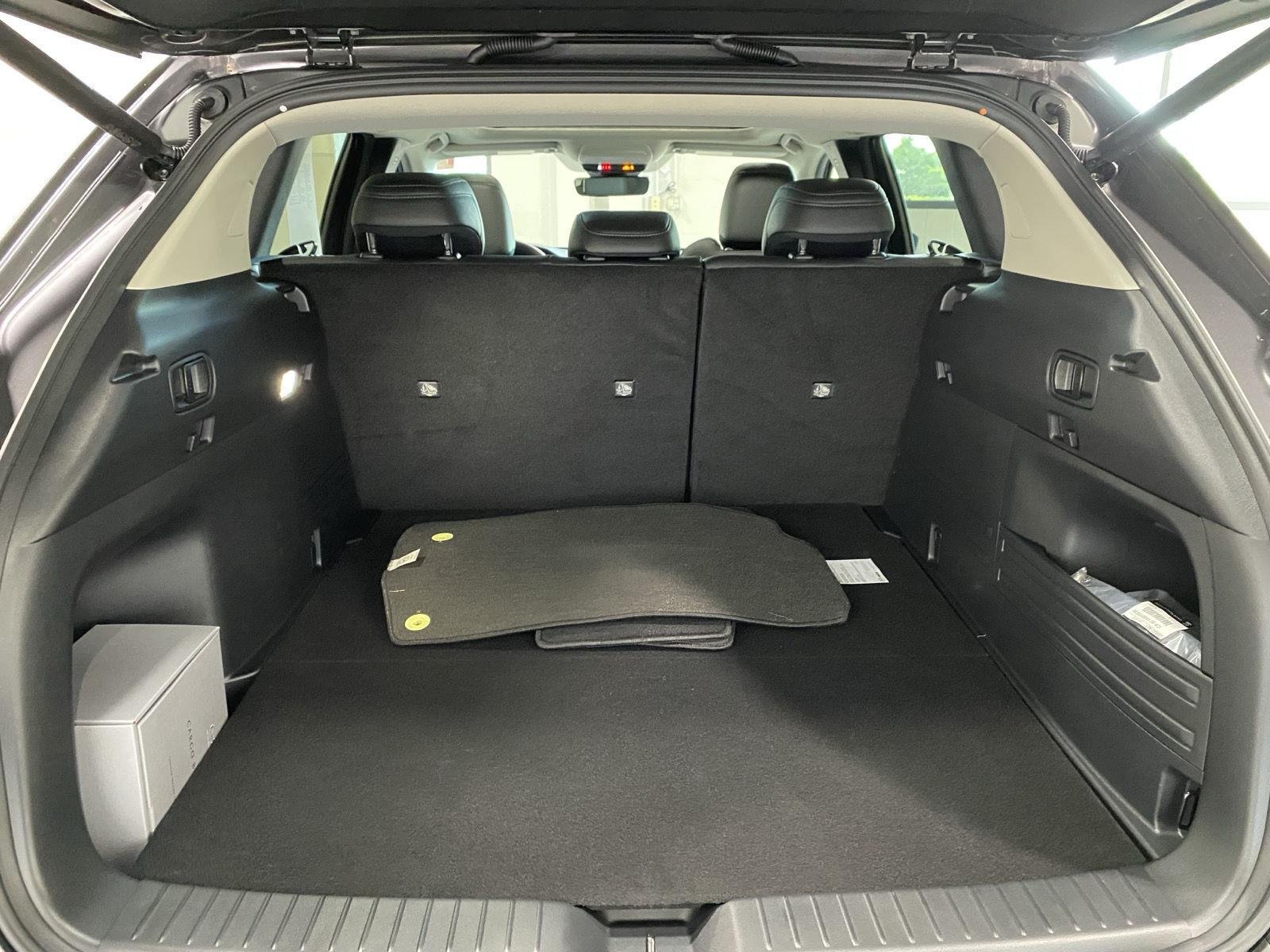 2026 Mazda CX-50 Premium Plus - Photo 14