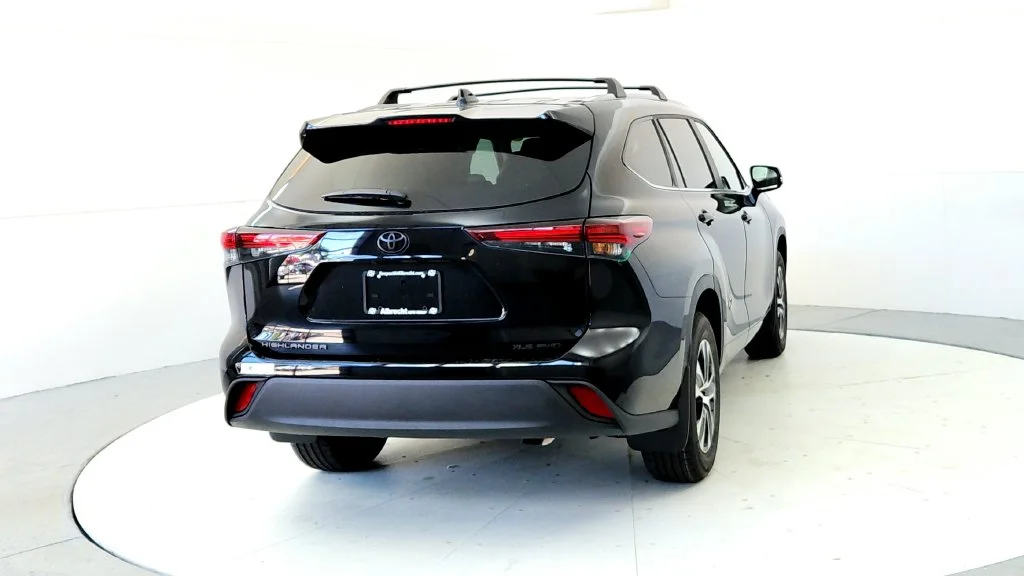 New 2026 Black Toyota XLE image 5