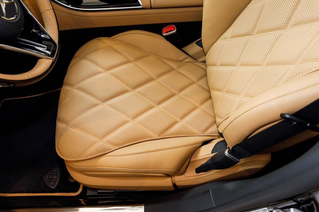 Used 2023 Obsidian Black Metallic / Colorado Beige Mercedes-Benz Maybach S 680 image 28