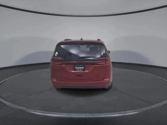 2026 Chrysler Pacifica Select - Photo 13