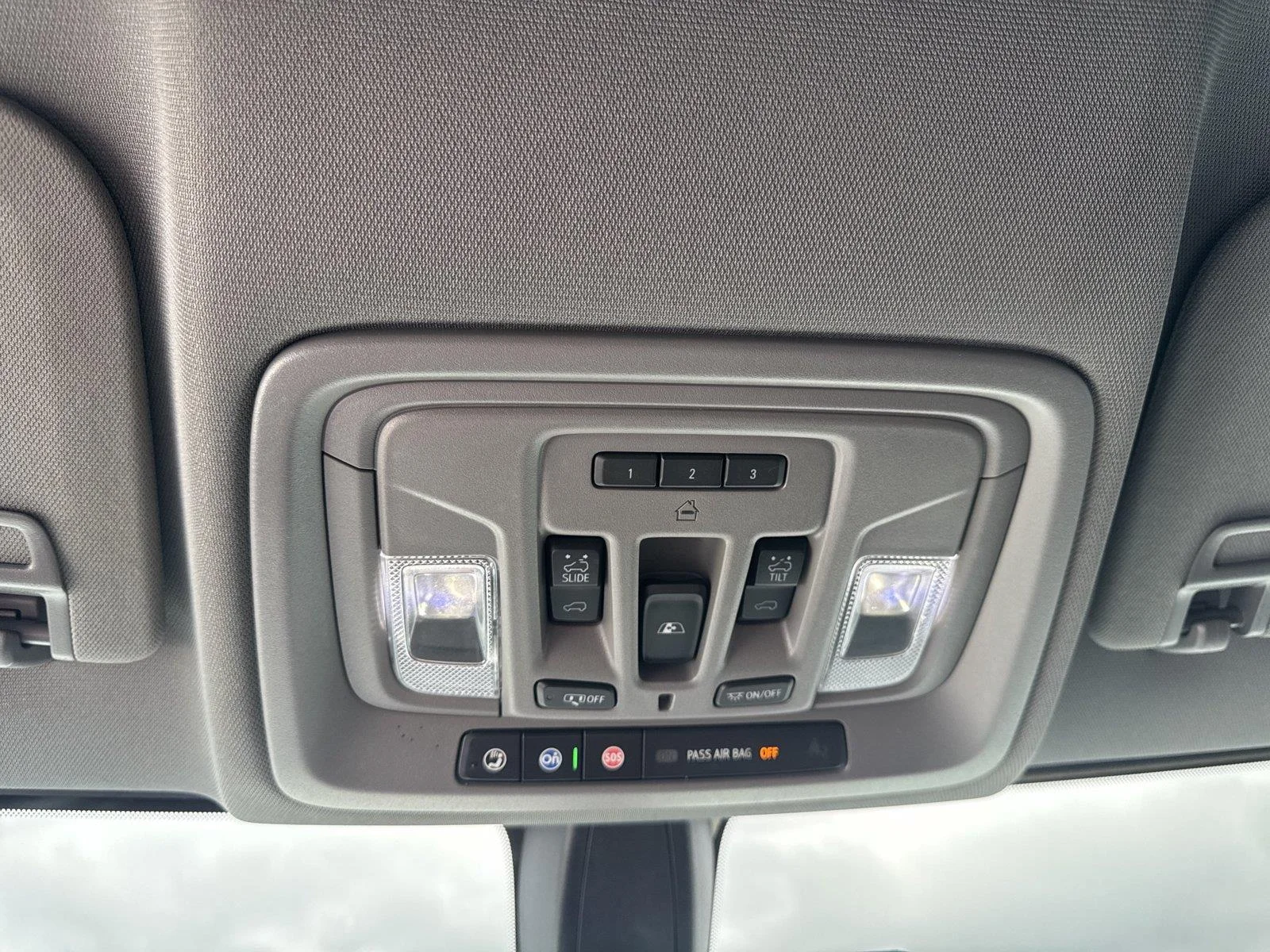 Used 2021 BLACK Chevrolet LT Trail Boss image 30