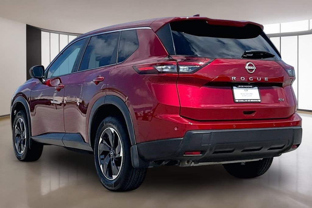 Used 2024 Red Nissan SV image 12