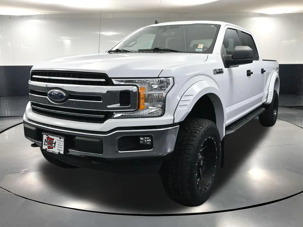 Used 2020 White Ford XLT image 11