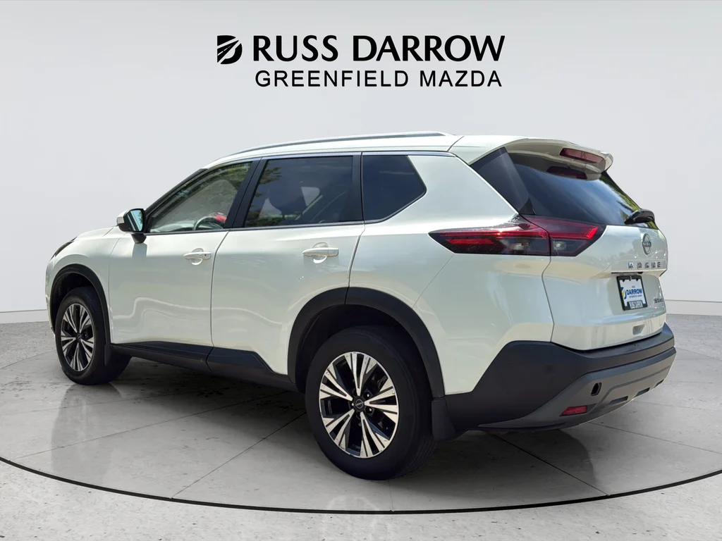 Used 2023 White Nissan SV image 3