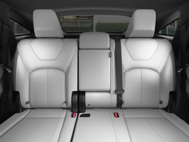New 2027 RADIANT WHITE INFINITI Luxe AWD image 8