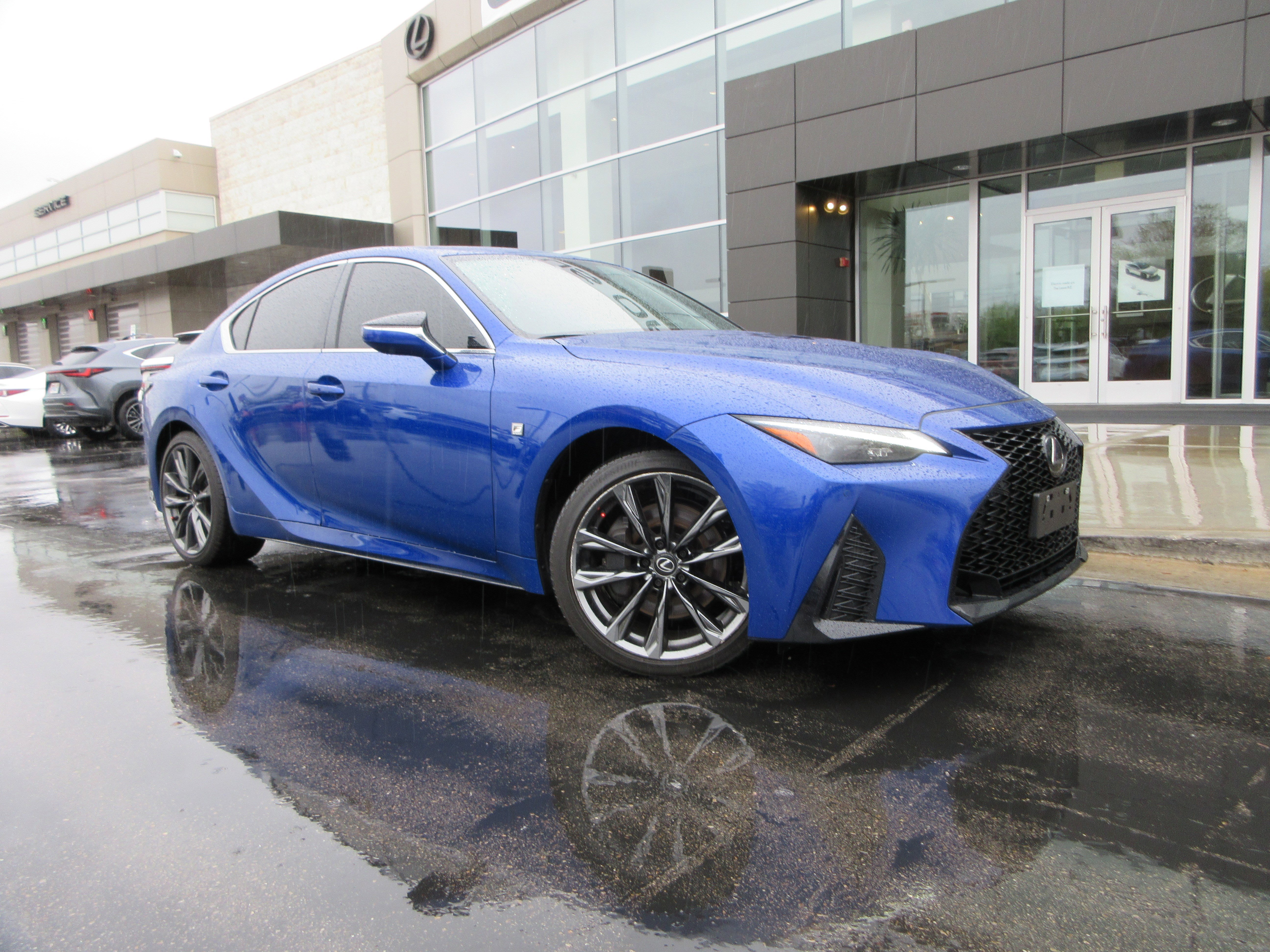 2024 Lexus IS 350 F SPORT - Photo 14