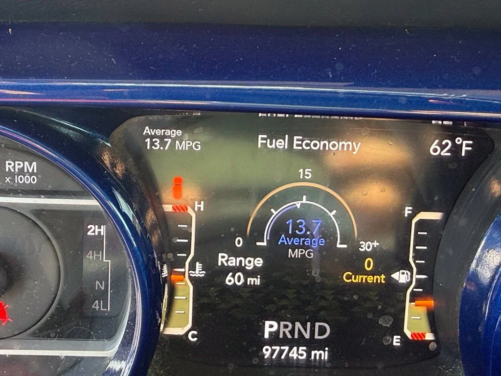 Used 2019 Blue Jeep Unlimited Sport S image 18