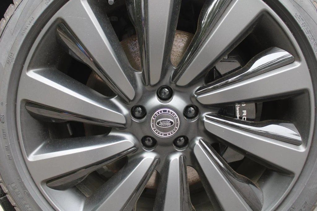 2024 Land Rover Range Rover SV - Photo 18