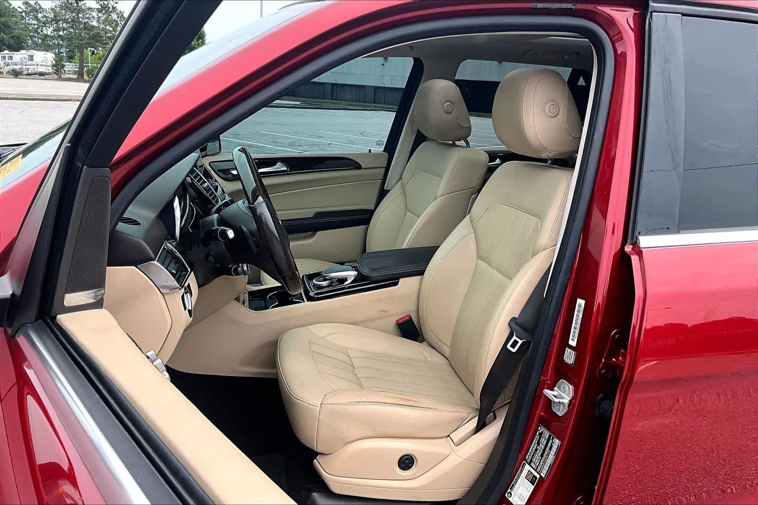 Used 2016 designo Cardinal Red Metallic Mercedes-Benz GLE 350 image 8