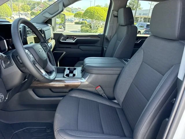 2026 Chevrolet Silverado 2500 HD LT - Photo 11