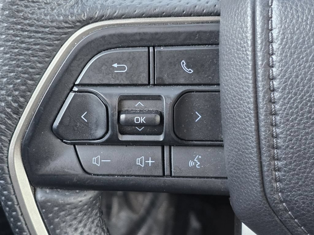 Certified Used 2025 Ice Toyota SR5 image 17