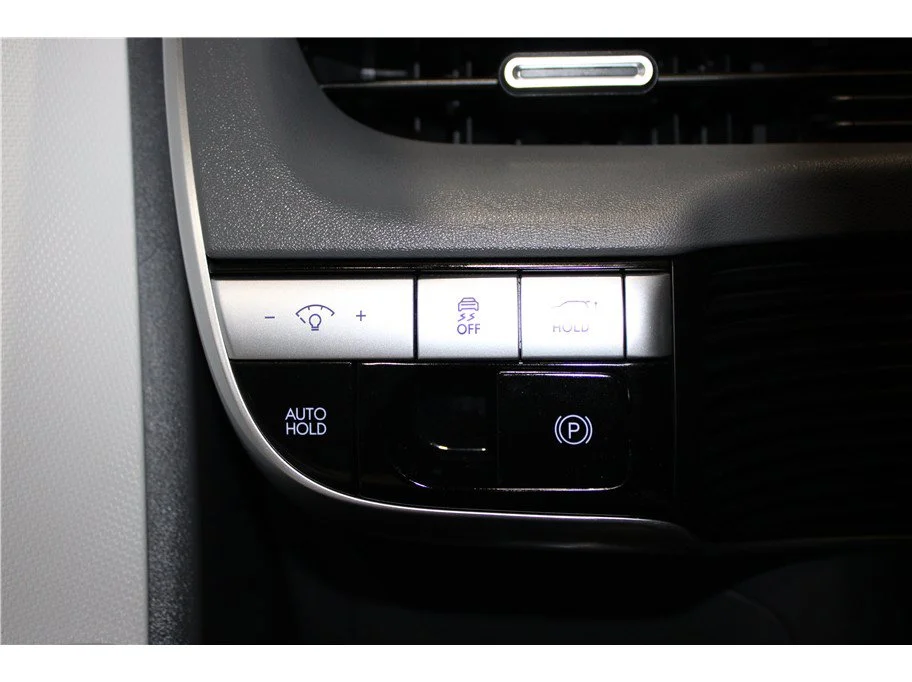 Used 2024 Lucid Blue Hyundai SEL image 28