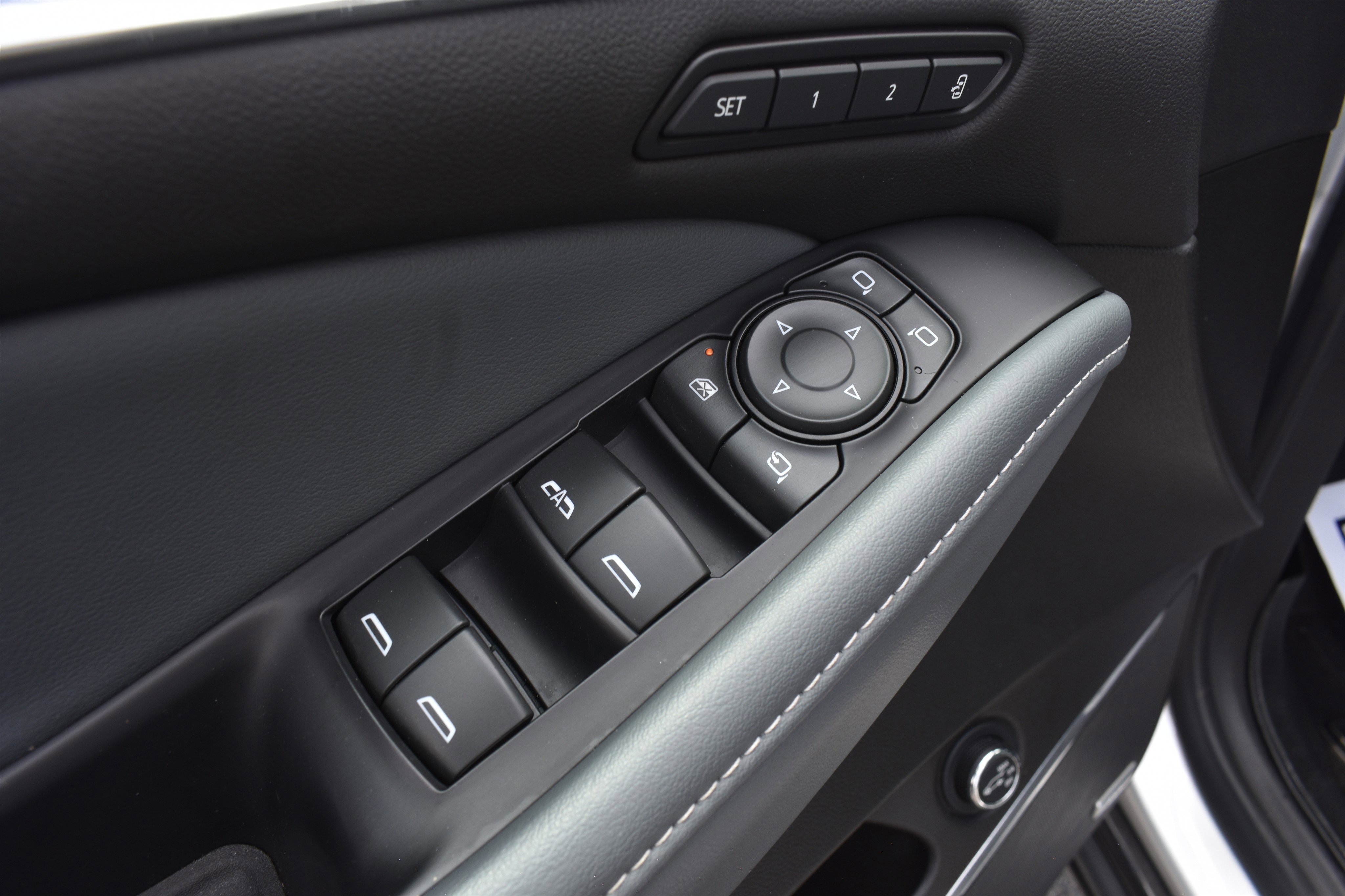 Used 2021 Quicksilver Metallic Buick Premium image 12