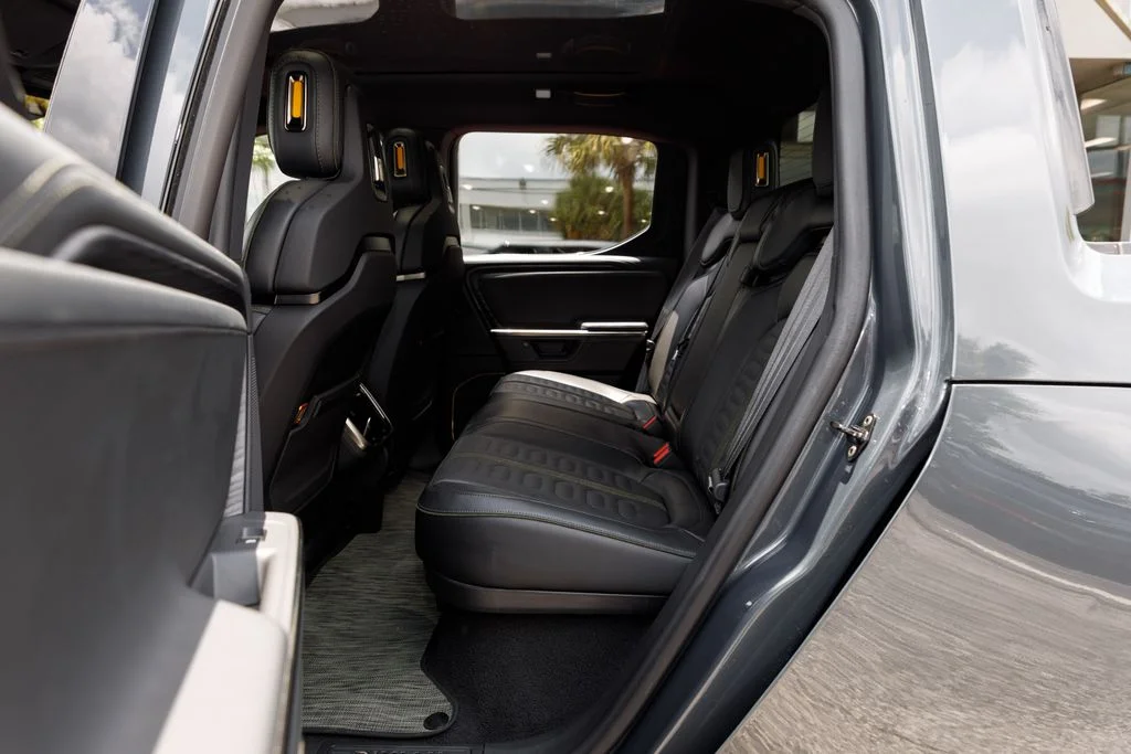 Used 2025  Rivian Adventure Dual Motor Large Pack image 20