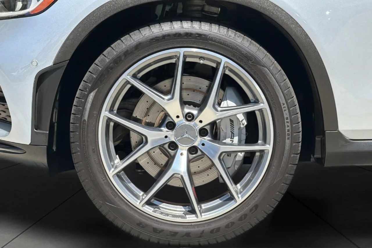 Used 2021 Cirrus Silver Metallic Mercedes-Benz AMG® GLC 43 image 25