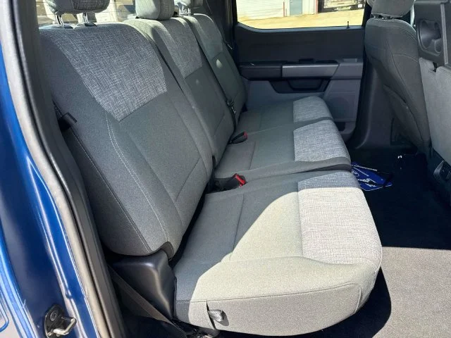 Used 2023 Blue Ford XLT image 15