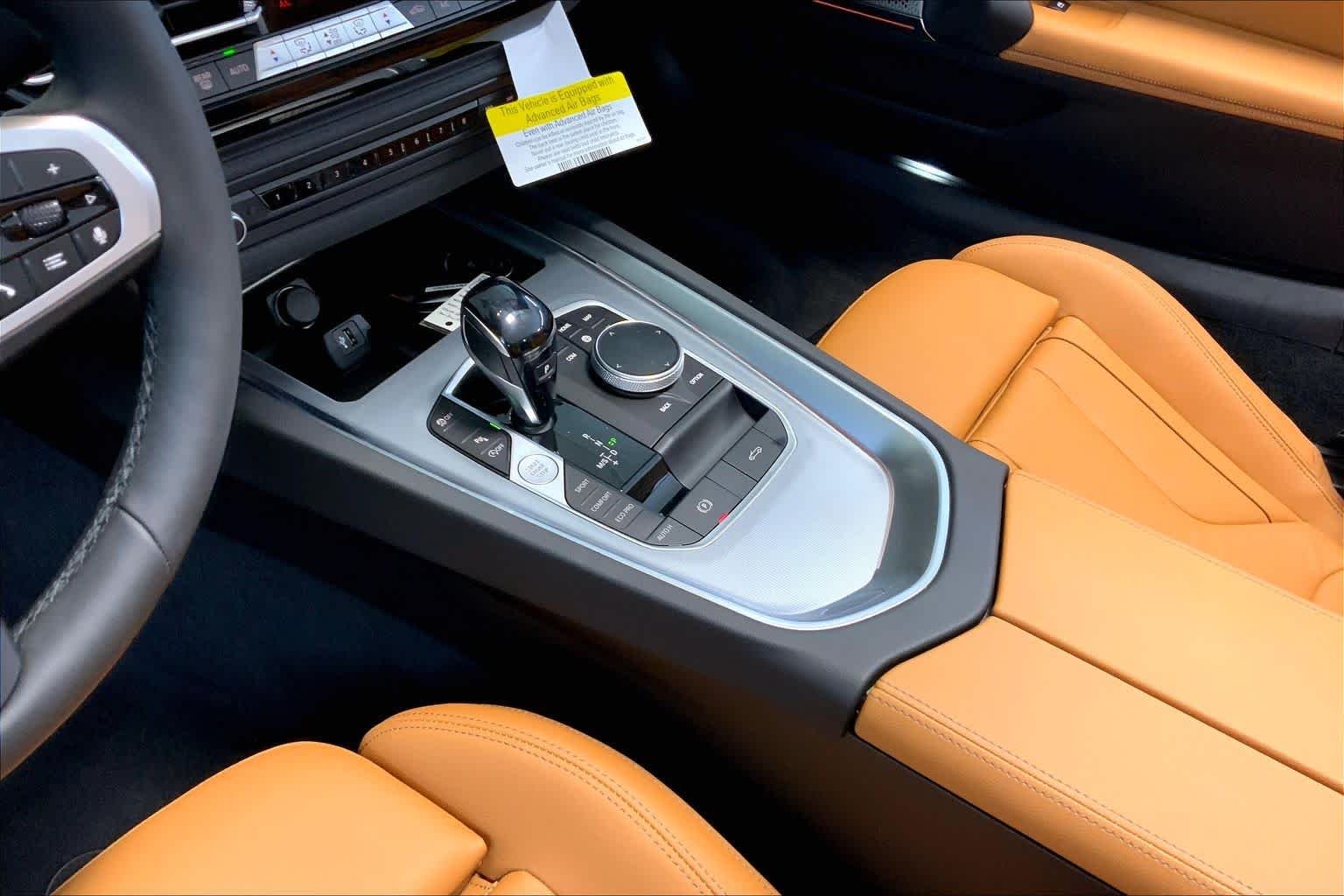 New 2026 Alpine White BMW sDrive30i image 7