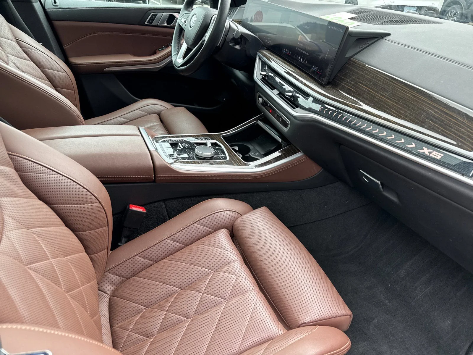 Used 2024 Manhattan Green Metallic BMW xDrive50e image 15