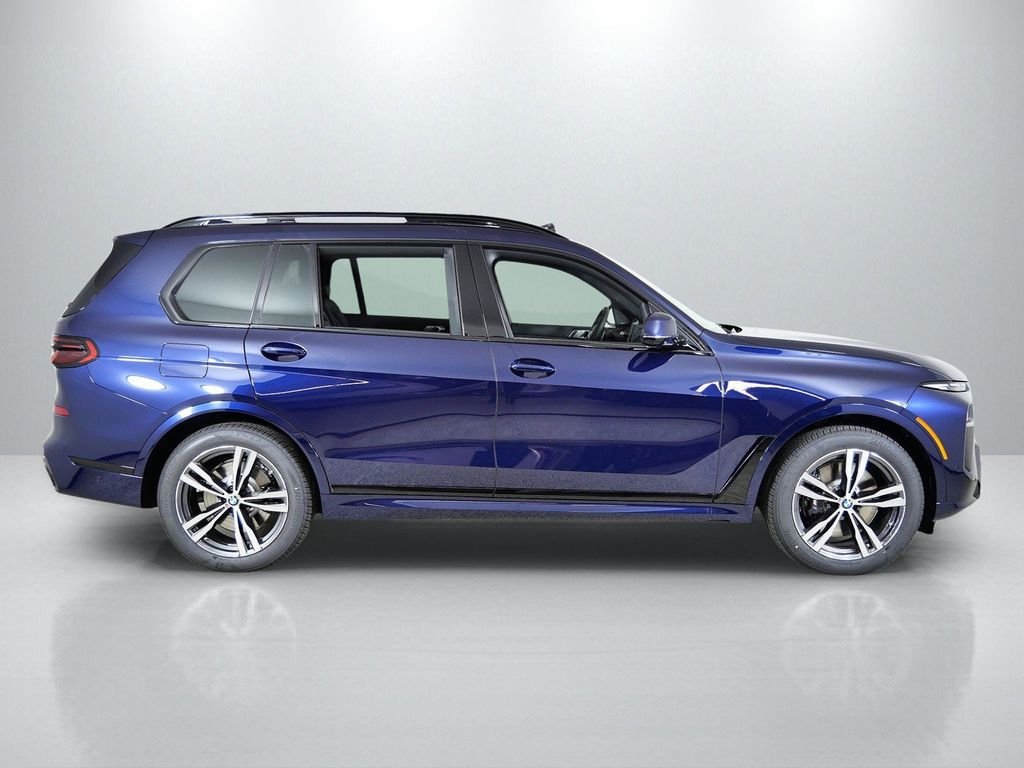 2026 BMW X7 40i - Photo 8