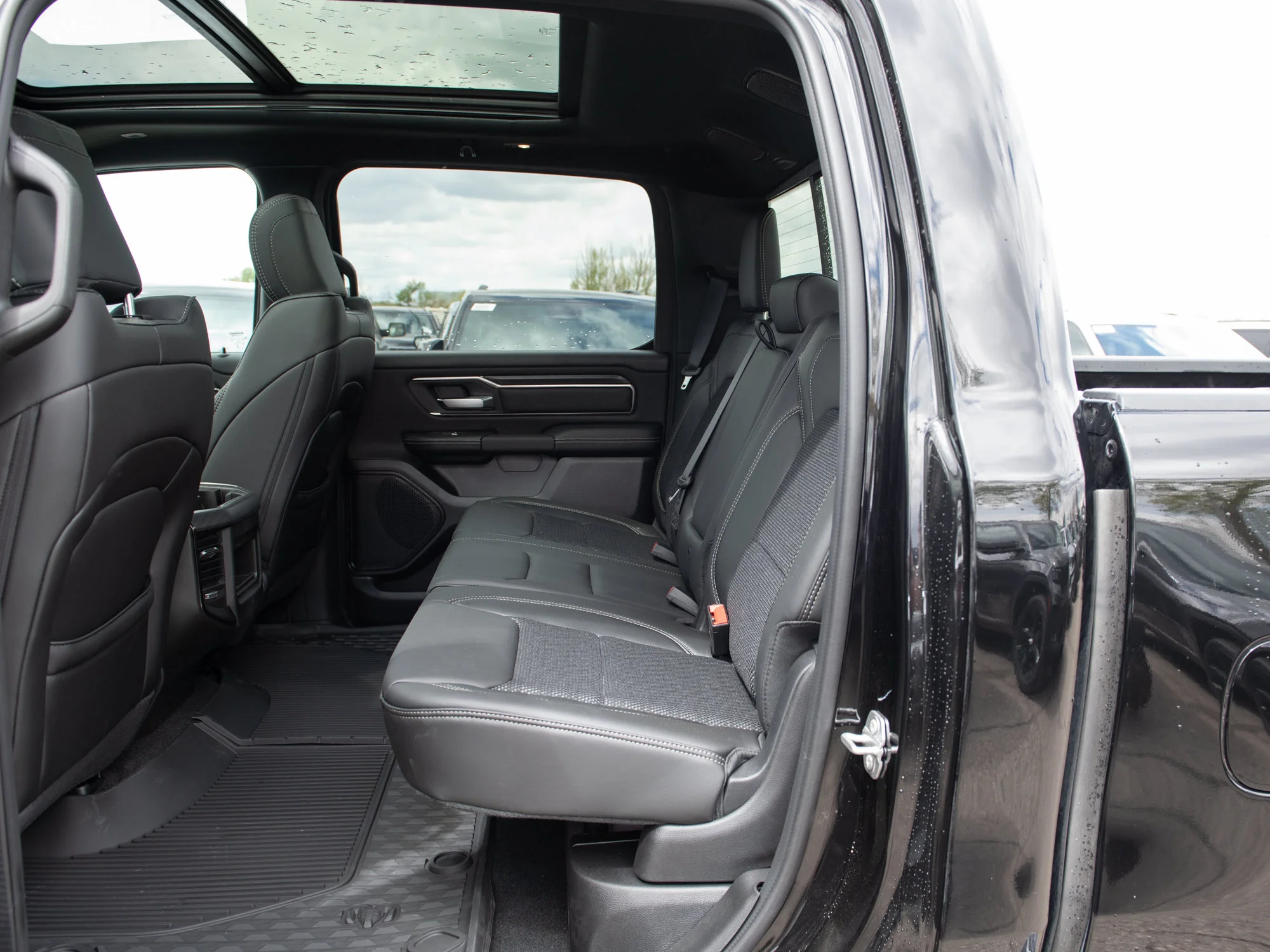 New 2026 Black RAM Sport* image 21