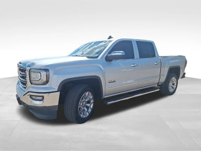 Used 2017 Silver GMC SLT image 3