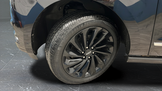 Used 2020 Black Lincoln Reserve image 39