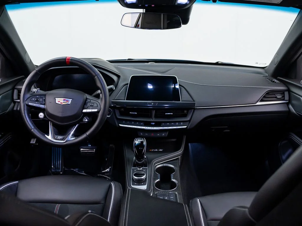 2024 Cadillac CT4 V-Series Blackwing - Photo 10