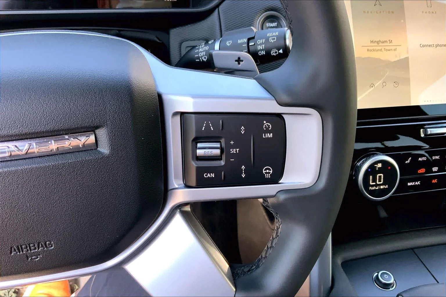 Used 2025 Eiger Grey Metallic Land Rover Dynamic SE image 23