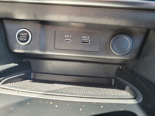 Used 2021 Gray Nissan S image 25
