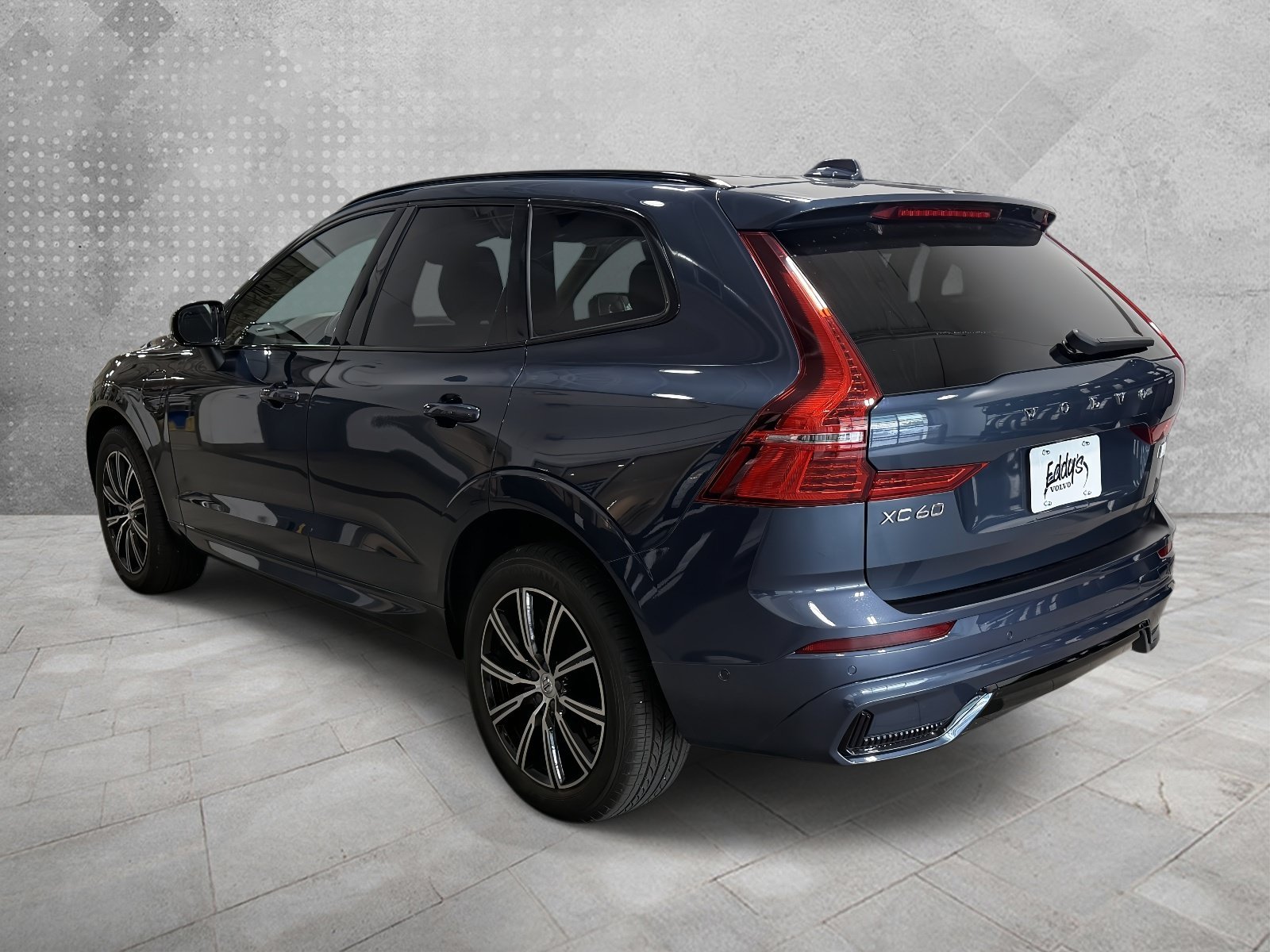 Used 2023 Denim Blue Volvo Plus Dark Theme image 4