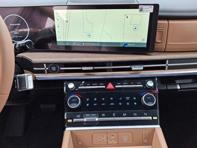 New 2026 Ecotronic Gray Hyundai Limited AWD image 8