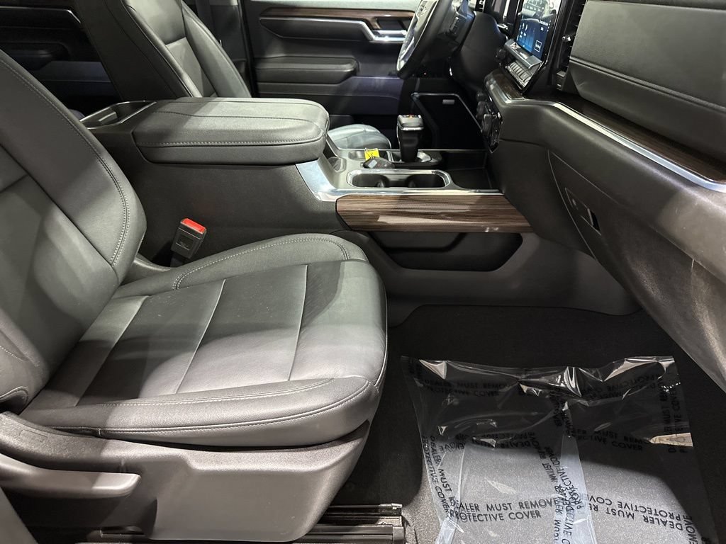 2024 Chevrolet Silverado 1500 RST - Photo 18