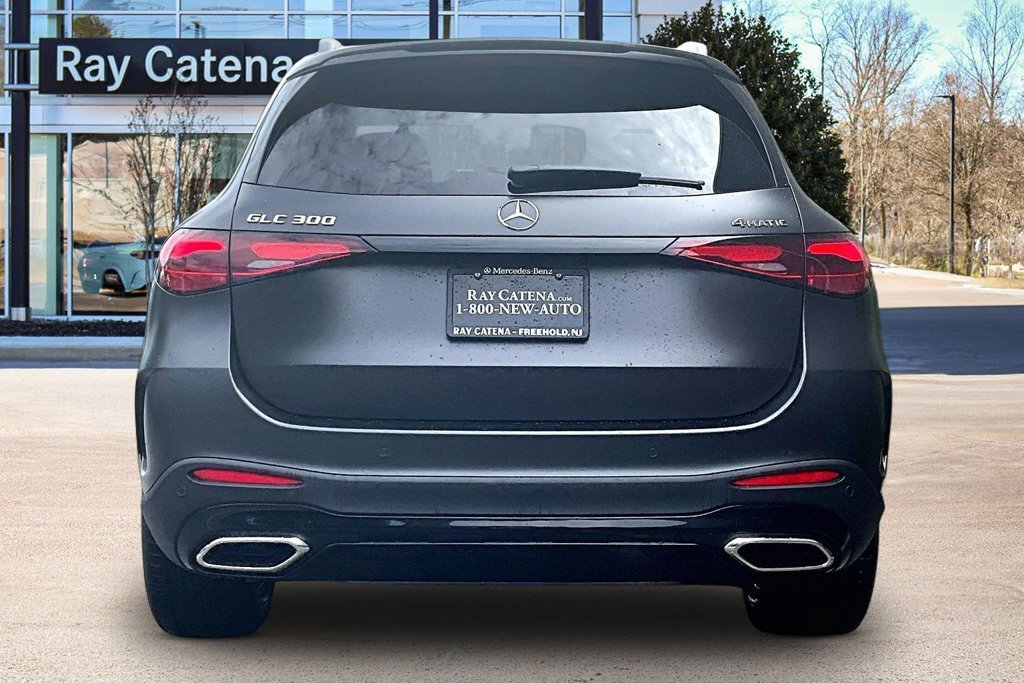 New 2027  Mercedes-Benz GLC 300 image 4