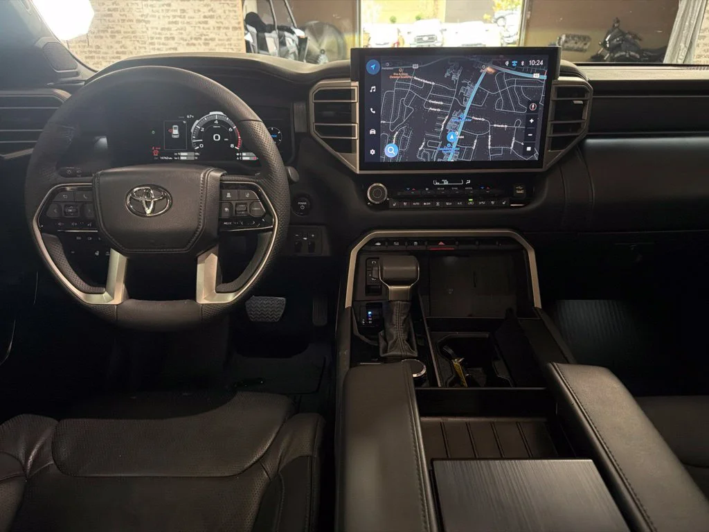 Used 2026 Wind Chill Pearl Toyota Platinum image 21