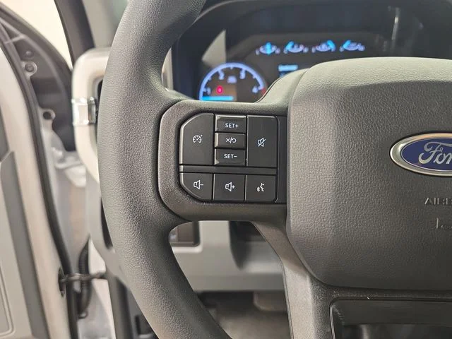 New 2026 Oxford White Ford F-250® XL image 35