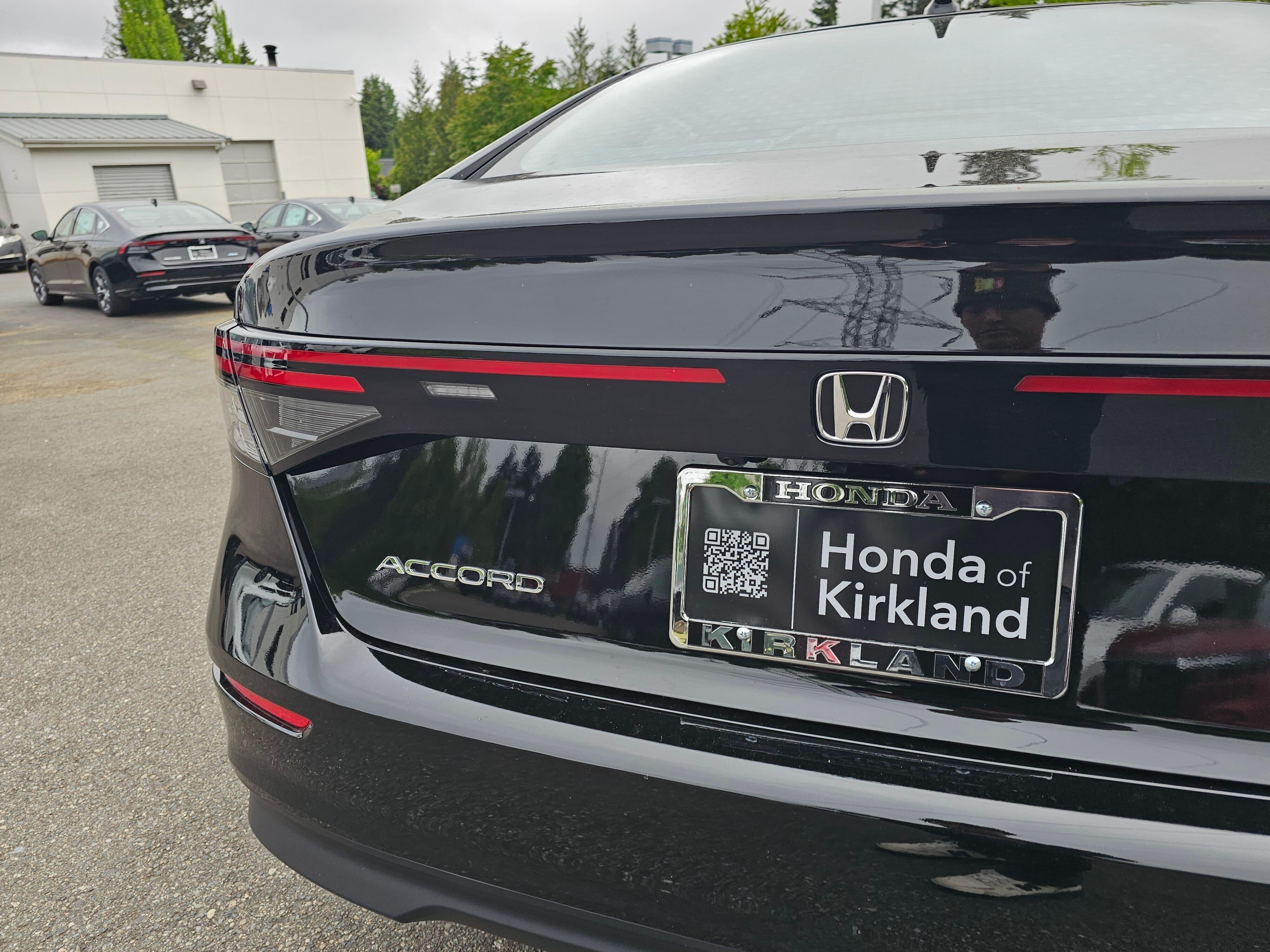 New 2026 Crystal Black Pearl Honda SE image 16