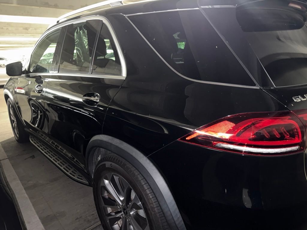 Used 2021 Black Mercedes-Benz GLE 350 image 4