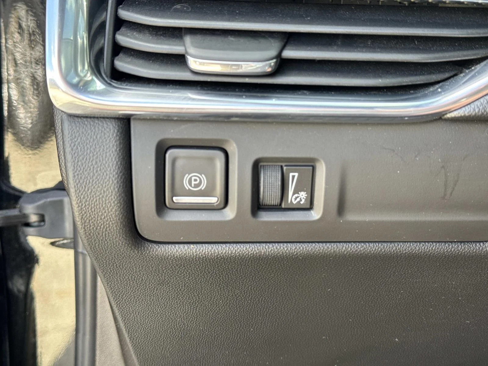 Used 2023 Stellar Black Metallic Cadillac FWD 4dr Sport image 21