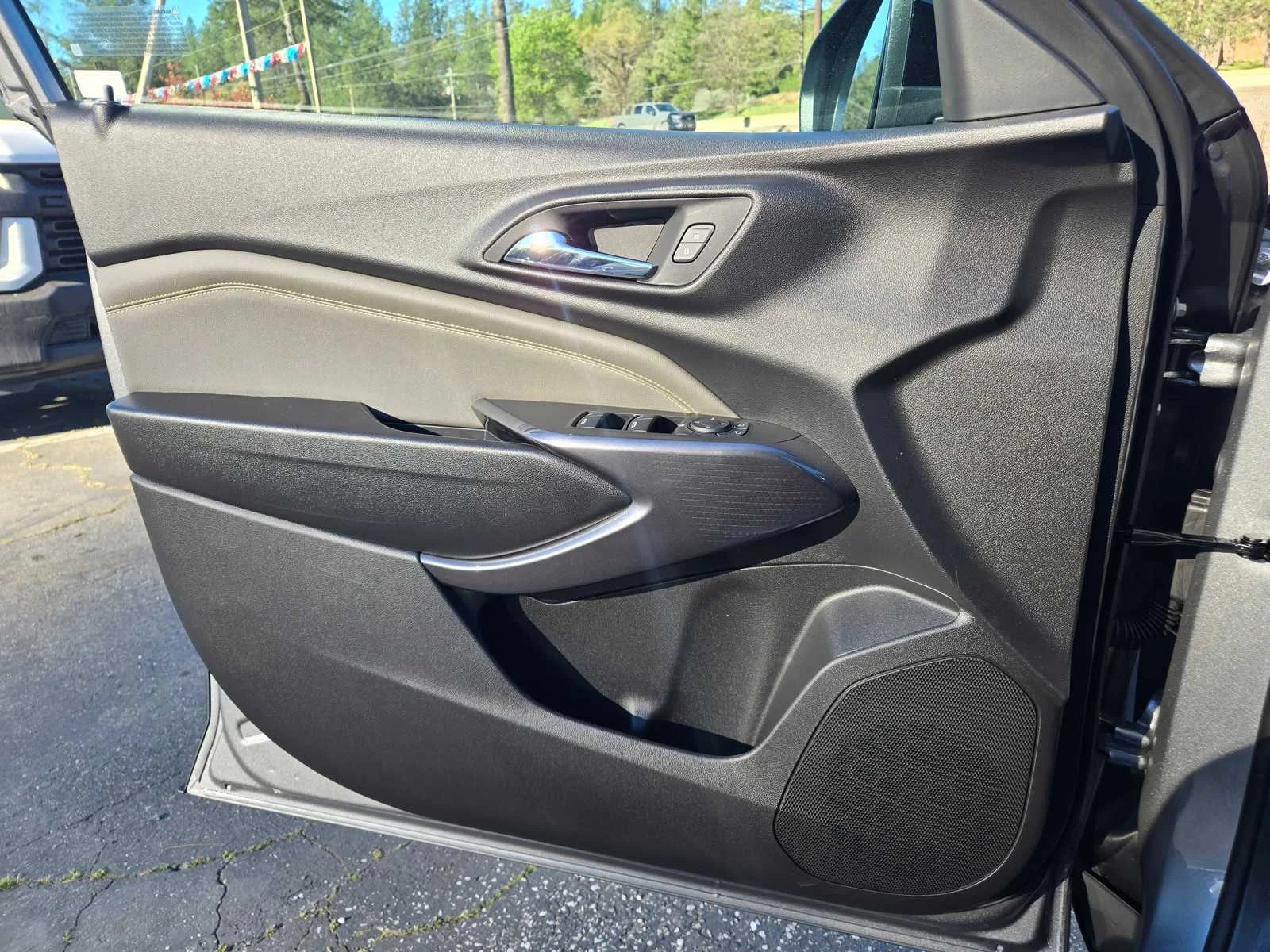 New 2026 Sterling Gray Metallic Chevrolet ACTIV image 19