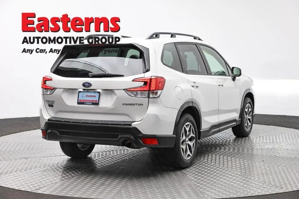 Used 2022 White Subaru Premium image 6