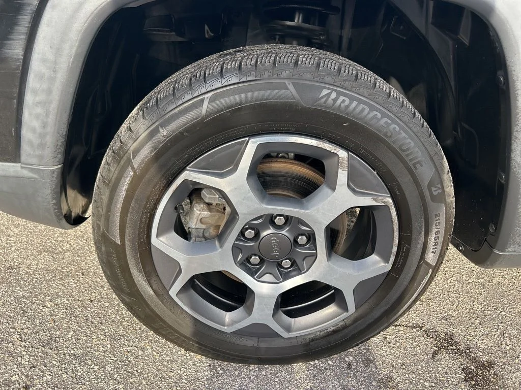 Certified Used 2022 Black Jeep Trailhawk image 18